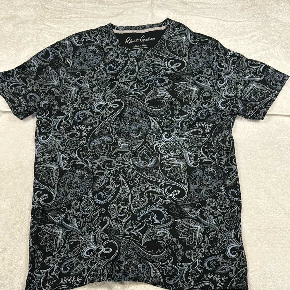 Robert Graham shirt